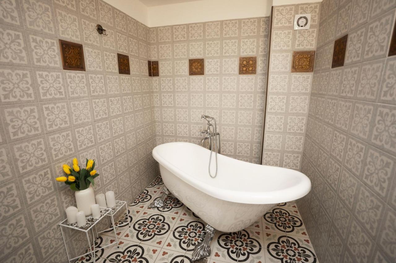 Villabaroque_エゲル エクステリア 写真